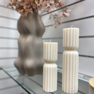 The Hamptons Set - Image 2