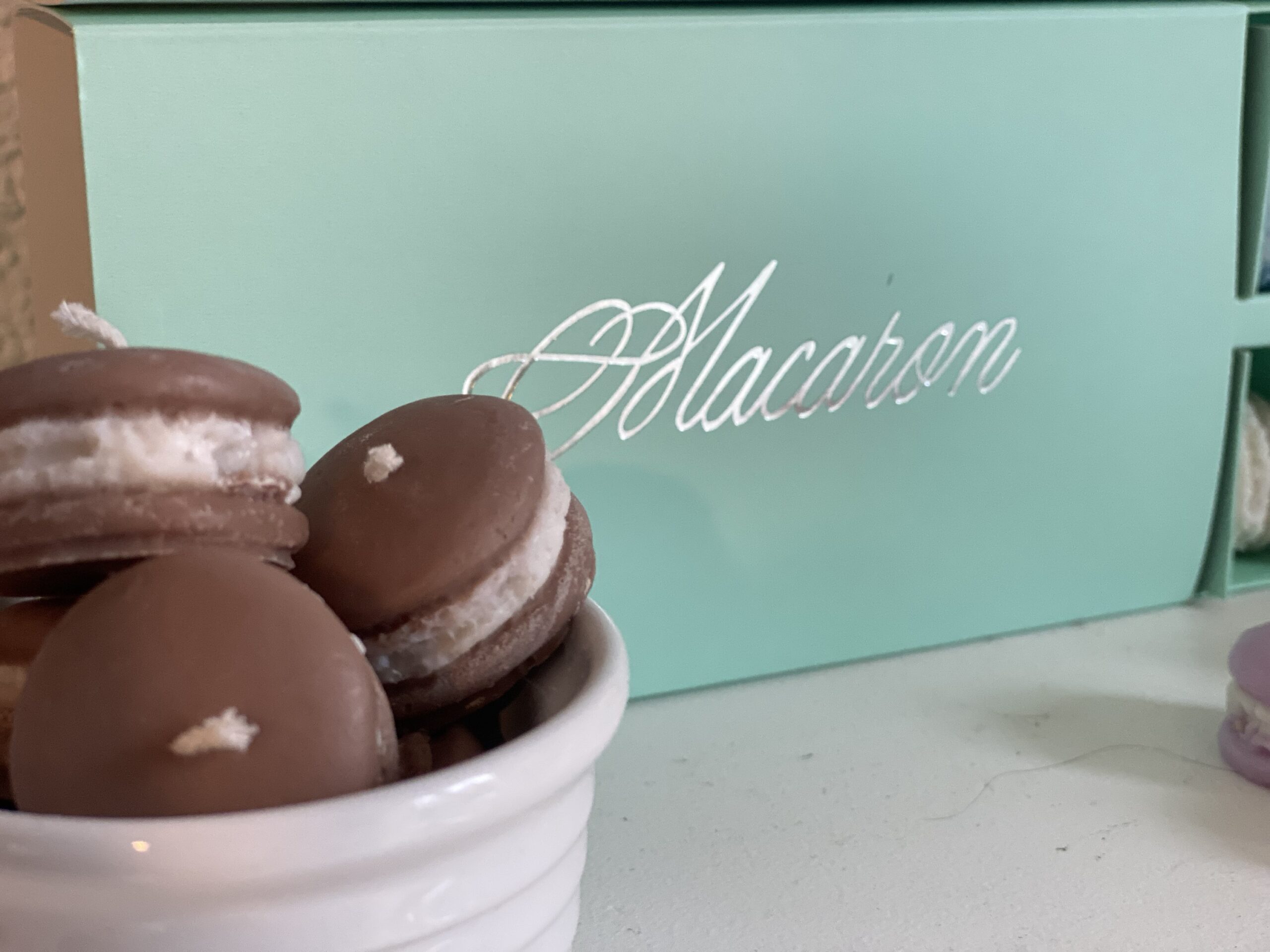 Macaron Giftbox 12pcs - Image 1