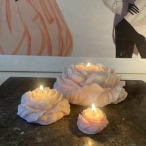 Peony Candle XL - Image 1