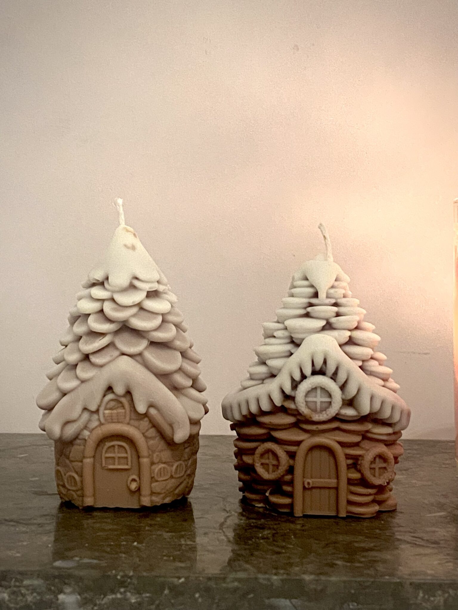 Snowy Cottage Set