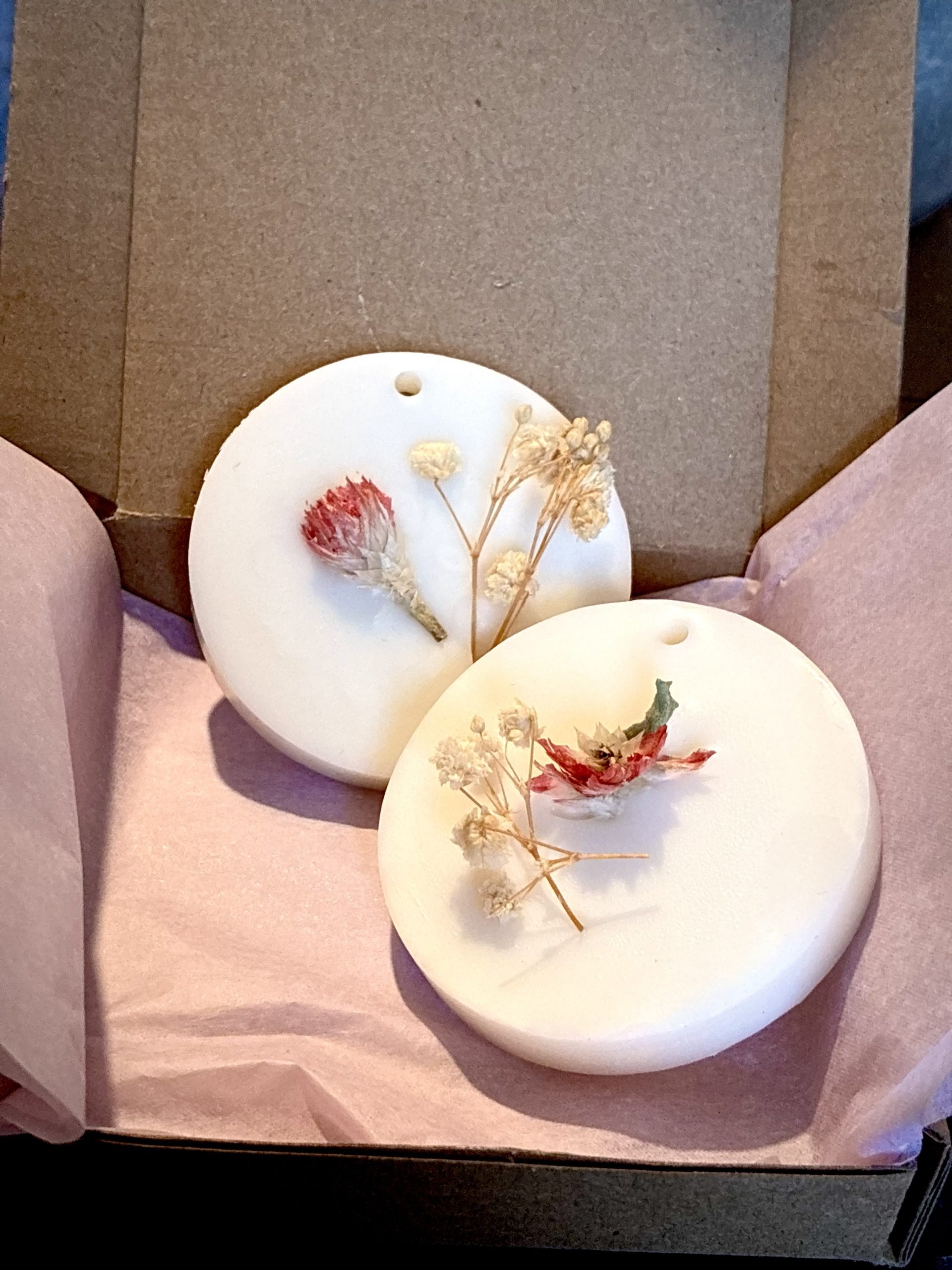 White Pepper Lavender Sachets - Image 2